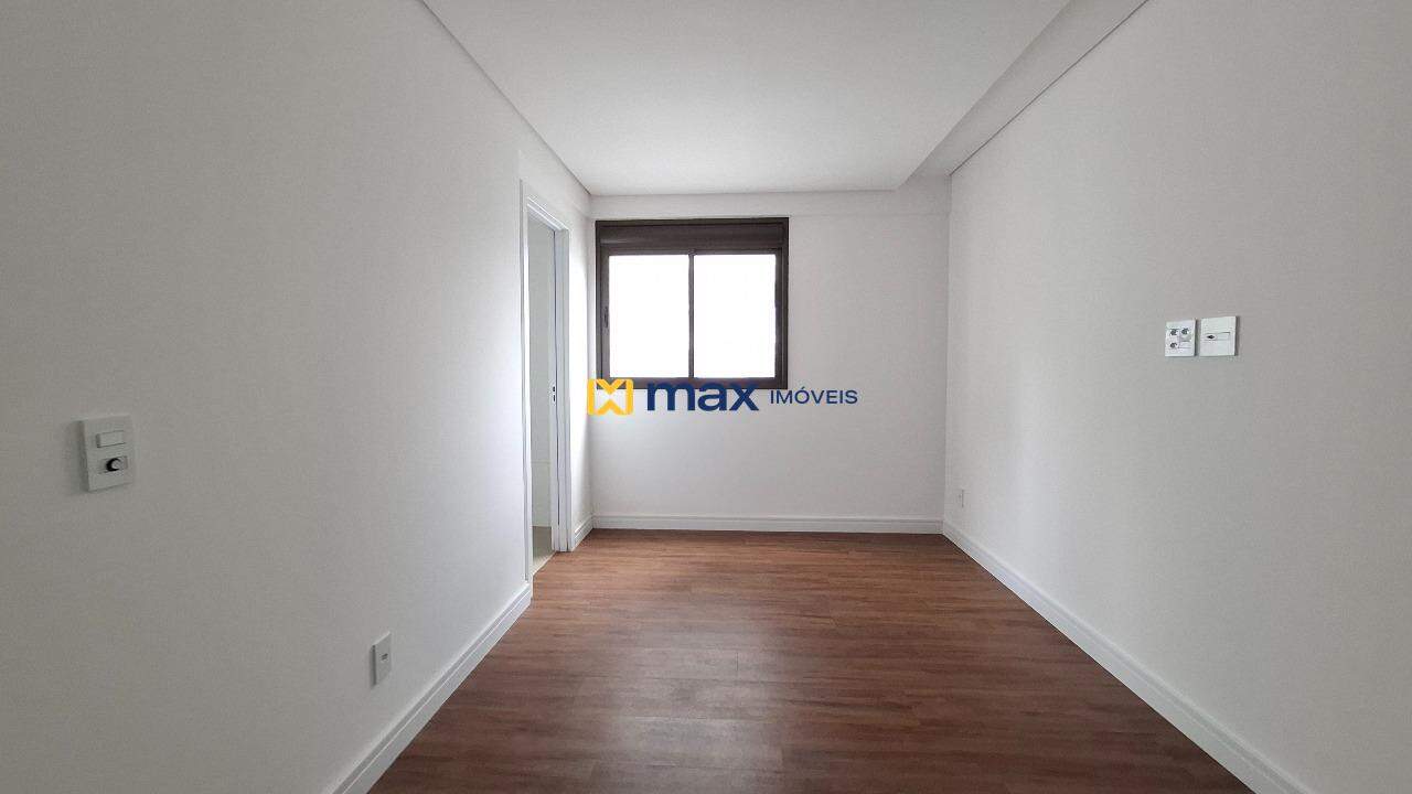Apartamento à venda no Fazenda: Suíte 3