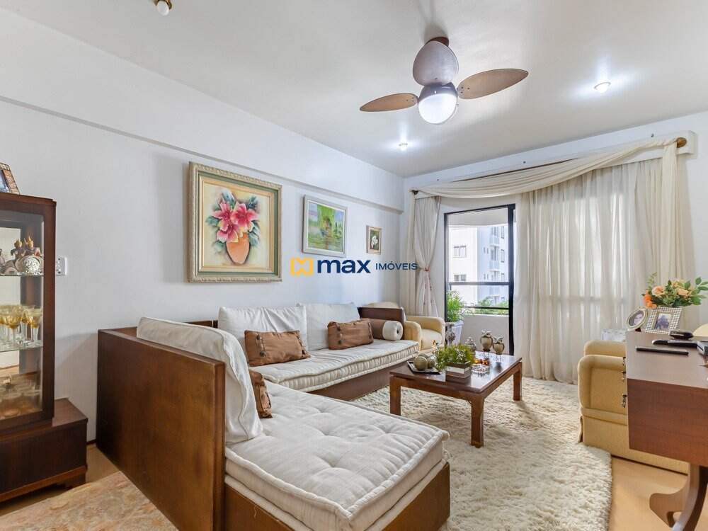 Apartamento à venda no Centro: Living integrado