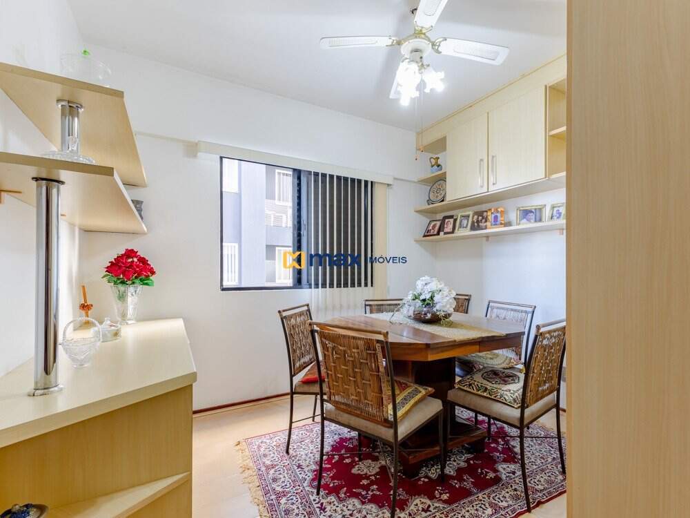 Apartamento à venda no Centro: Escritório