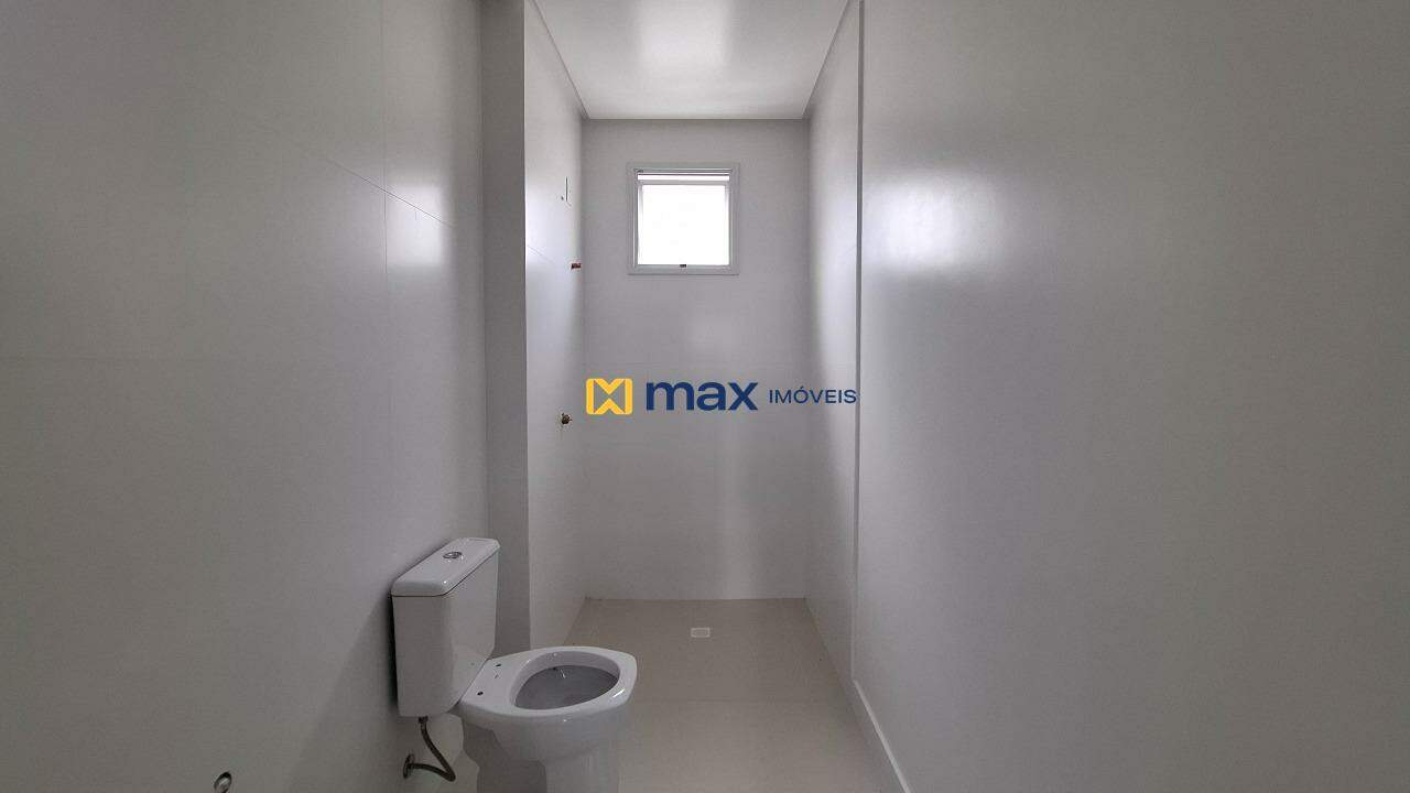 Apartamento à venda no Fazenda: Banheiro suíte 3