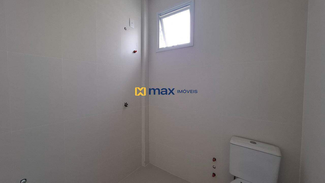 Apartamento à venda no Fazenda: Banheiro suíte 2