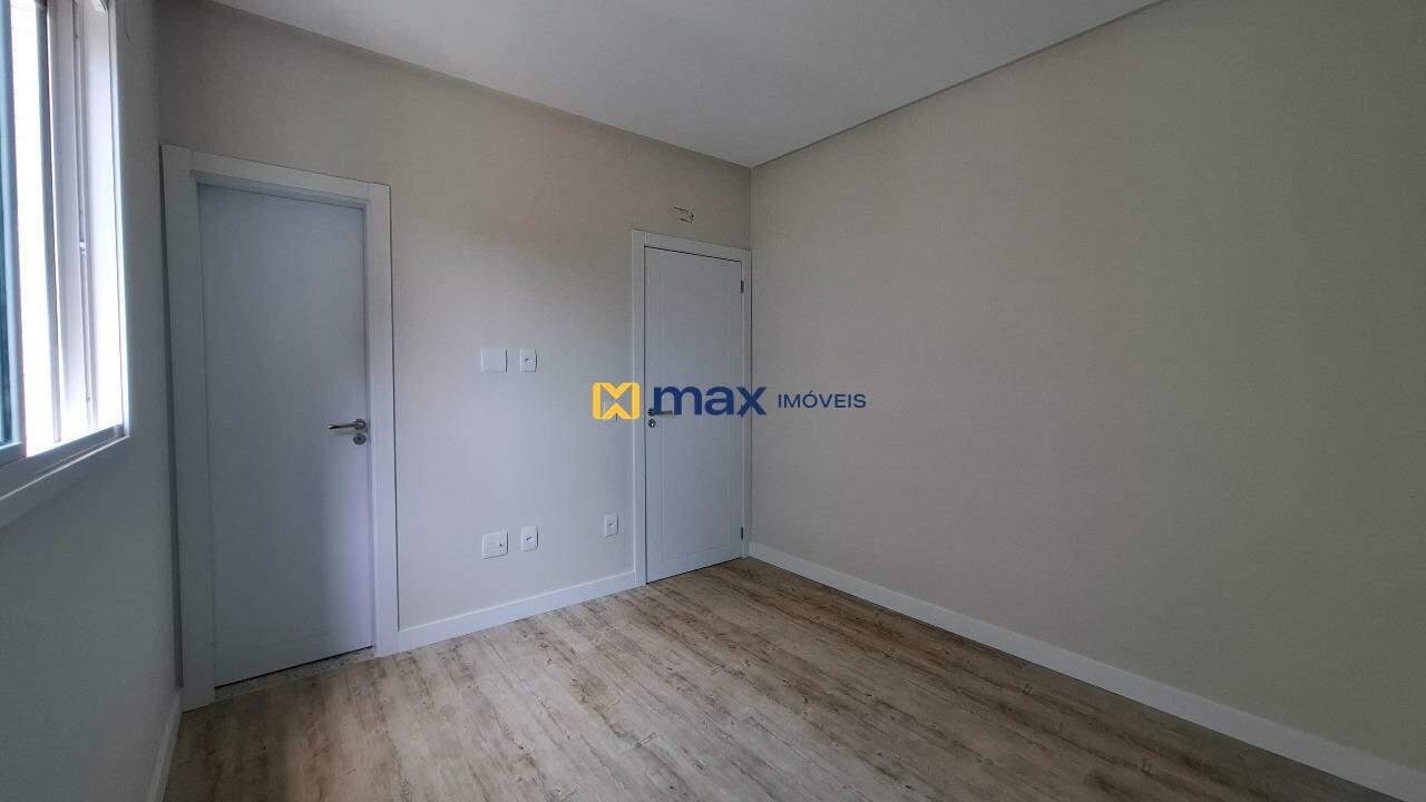 Apartamento à venda no Fazenda: Suíte 4