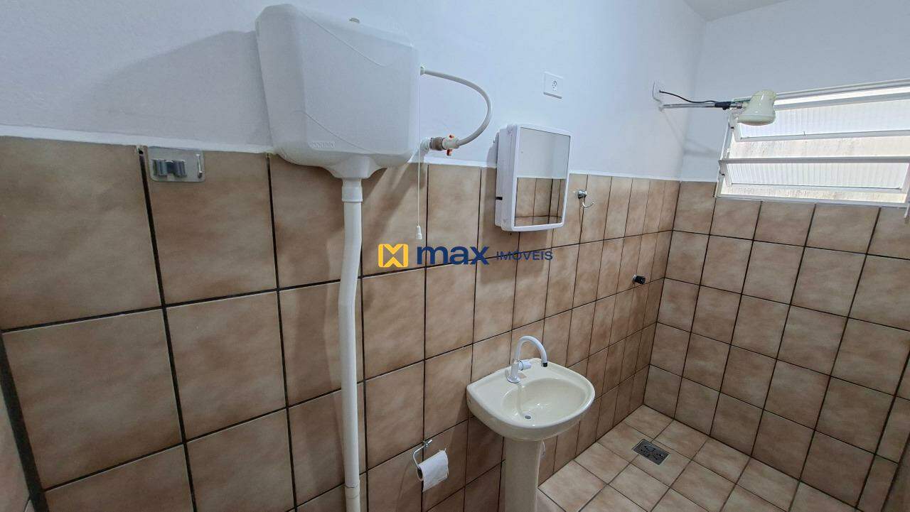 Apartamento para aluguel no Fazenda: Banheiro Social