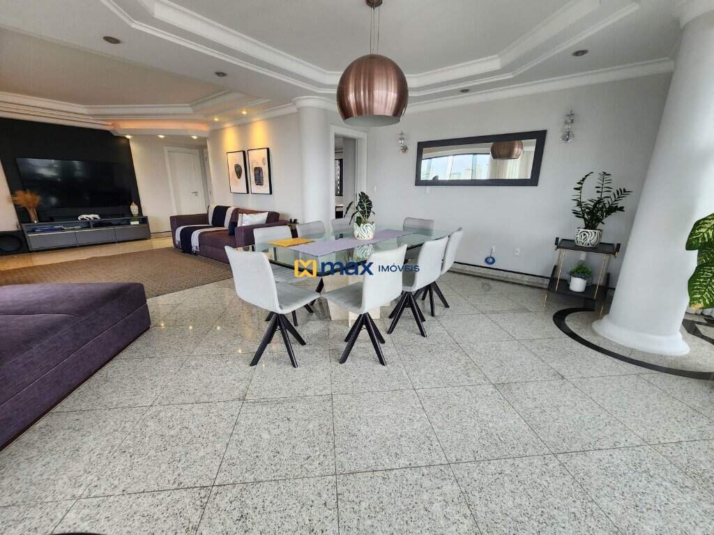 Apartamento à venda no Centro: Sala de estar/jantar