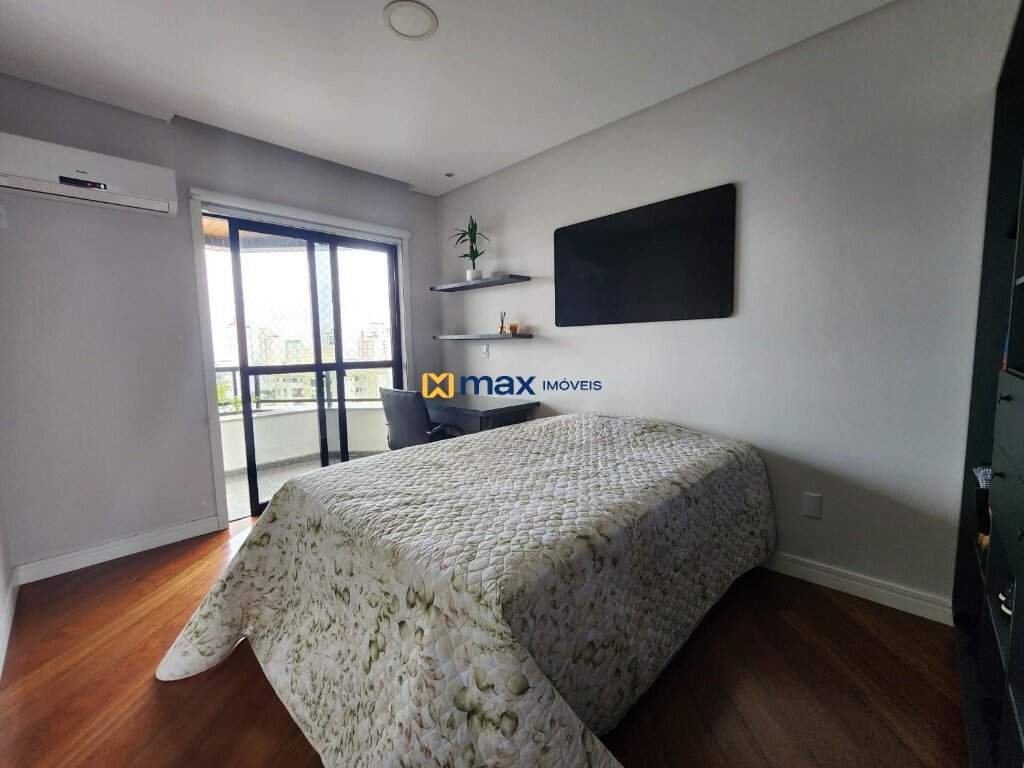 Apartamento à venda no Centro: Suíte 1