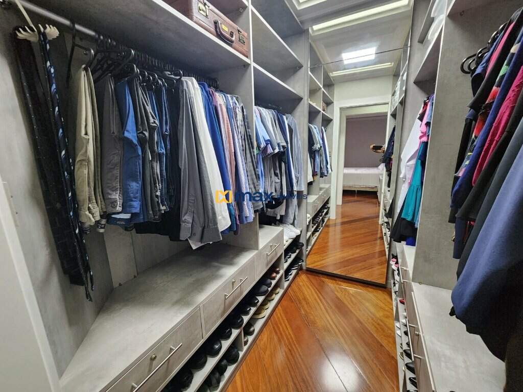 Apartamento à venda no Centro: Closet