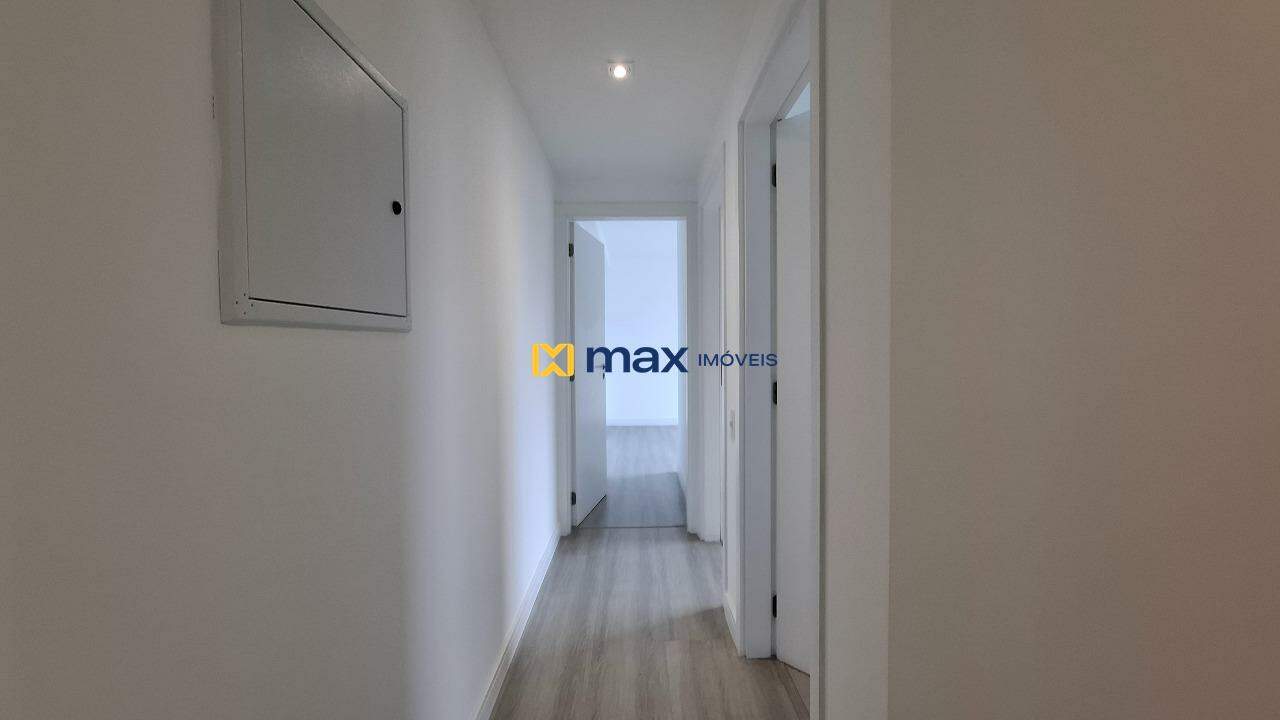 Apartamento para aluguel no Centro: Corredor