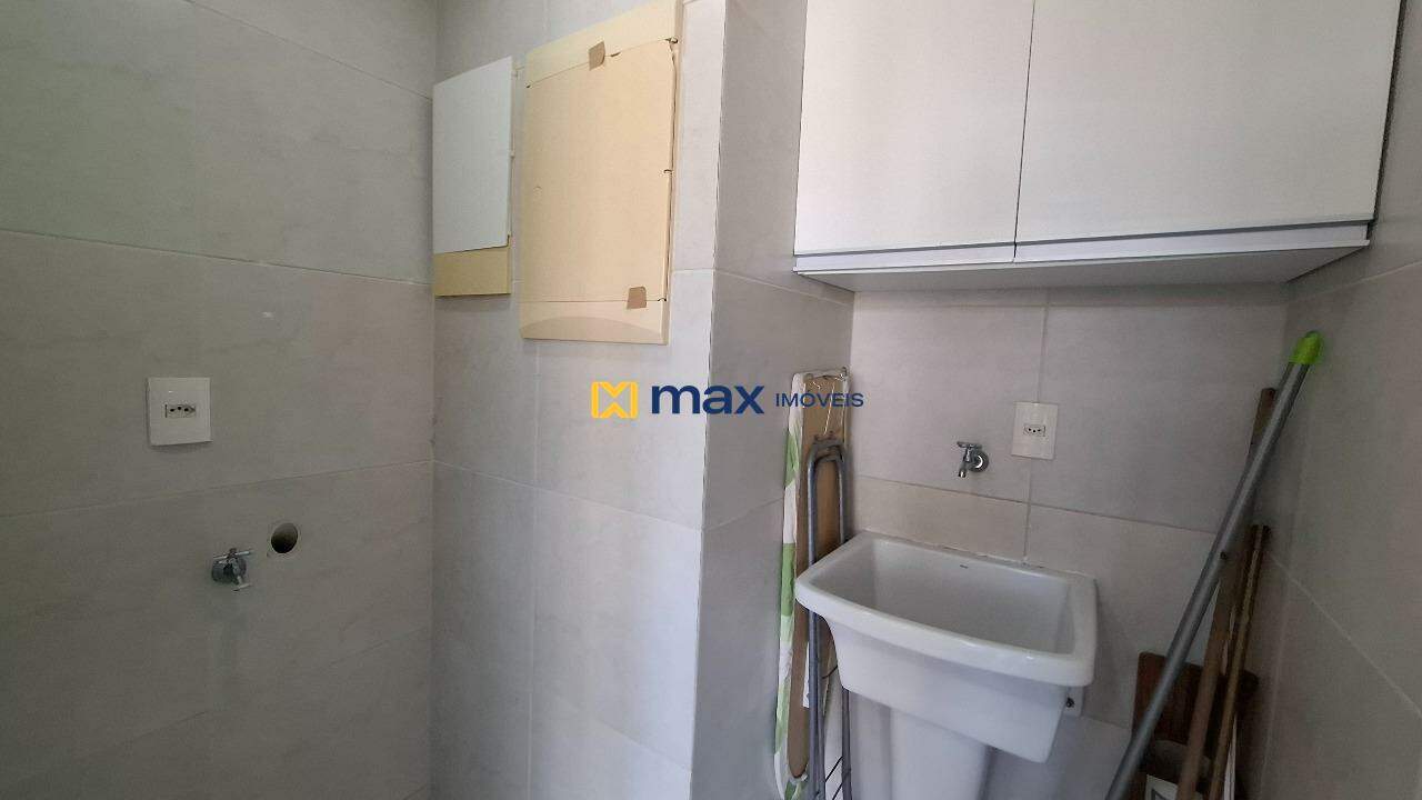 Apartamento para aluguel no Fazenda: Lavanderia