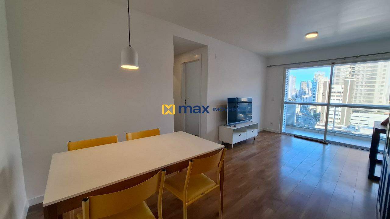 Apartamento para aluguel no Fazenda: Sala de Estar e Jantar