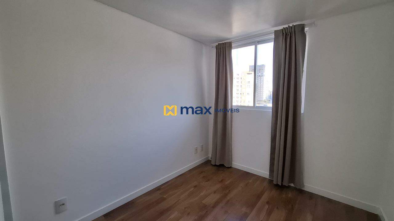 Apartamento para aluguel no Fazenda: Quarto