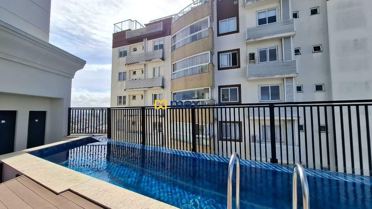 Apartamento à venda no Centro: Piscina