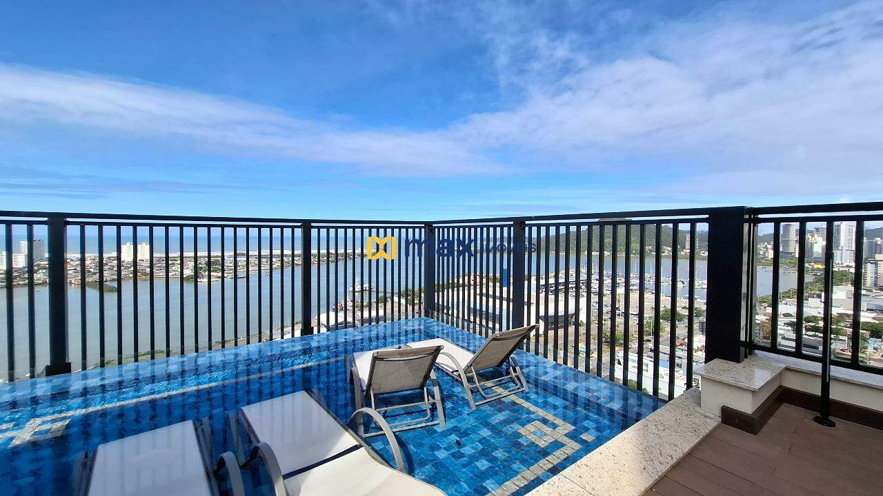 Apartamento à venda no Centro: Piscina