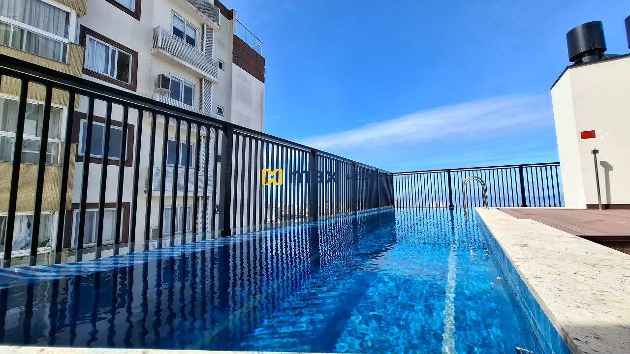 Apartamento à venda no Centro: Piscina