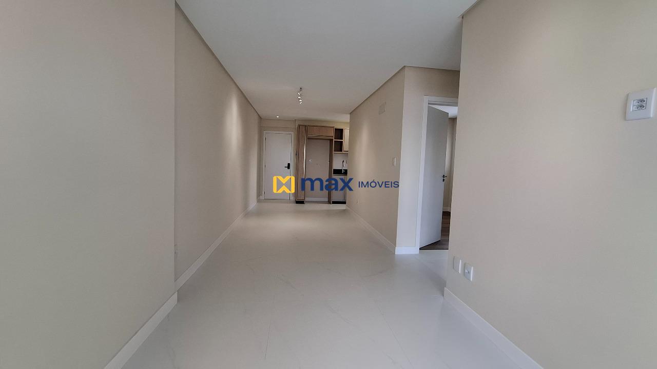 Apartamento à venda no Centro: Living integrado