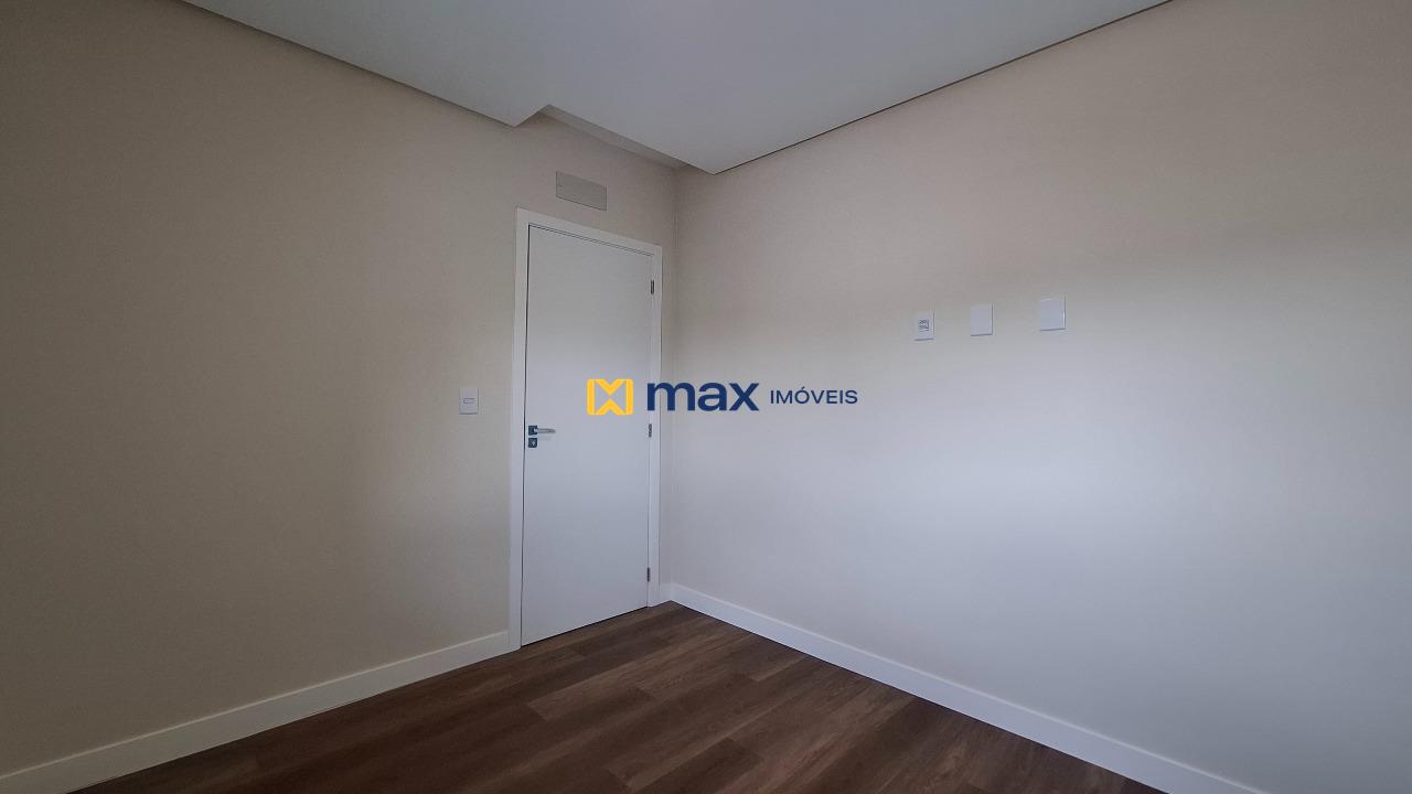 Apartamento à venda no Centro: Suíte 1