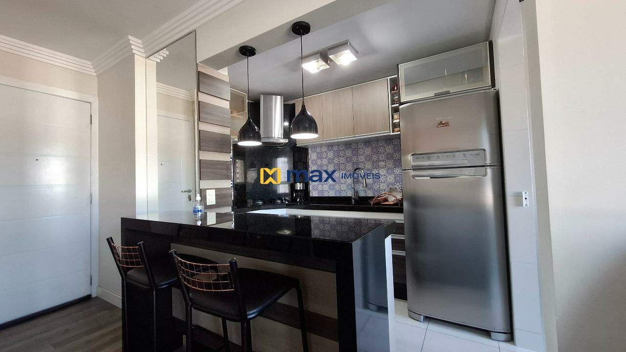 Apartamento à venda no São João: Living integrado