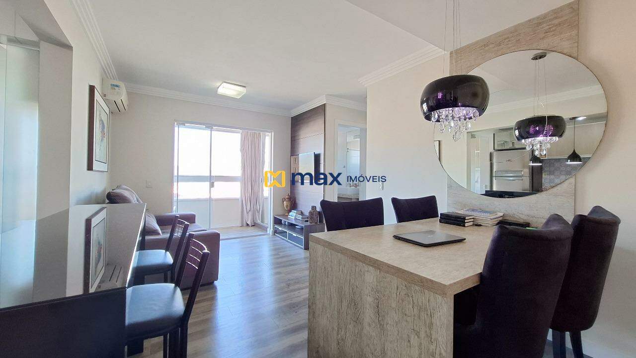 Apartamento à venda no São João: Living integrado