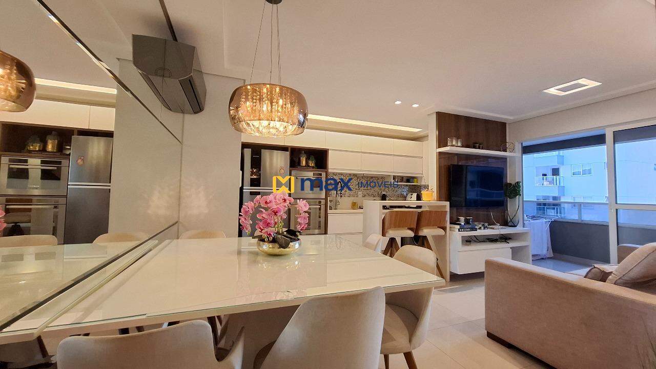 Apartamento à venda no São João: Living integrado
