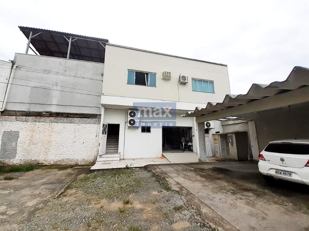 Prédio Comercial à venda no São Vicente: Quintal