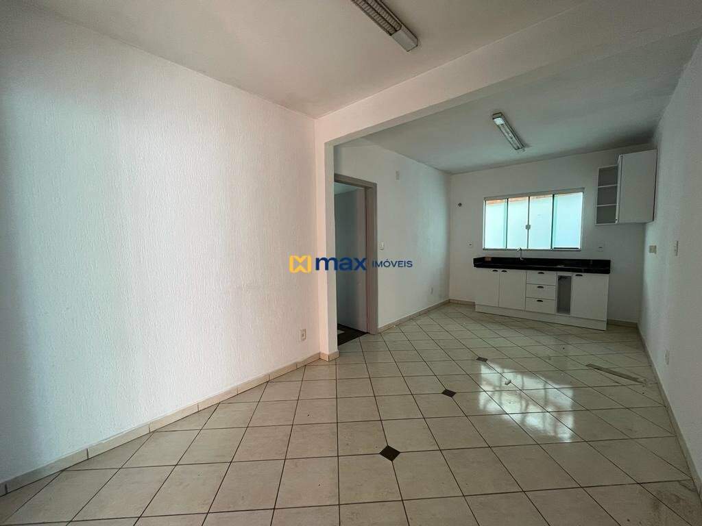Casa à venda no Centro: