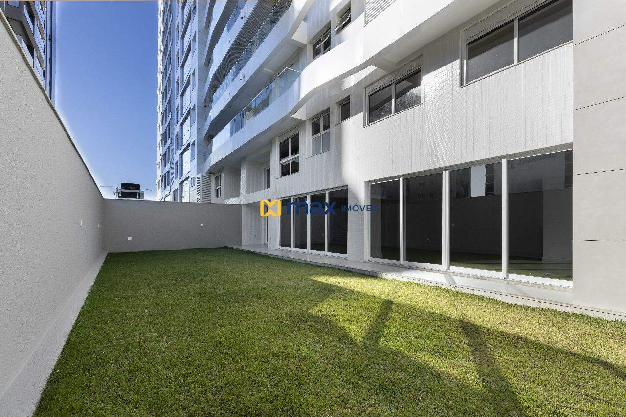 Apartamento à venda no Praia Brava: Área externa