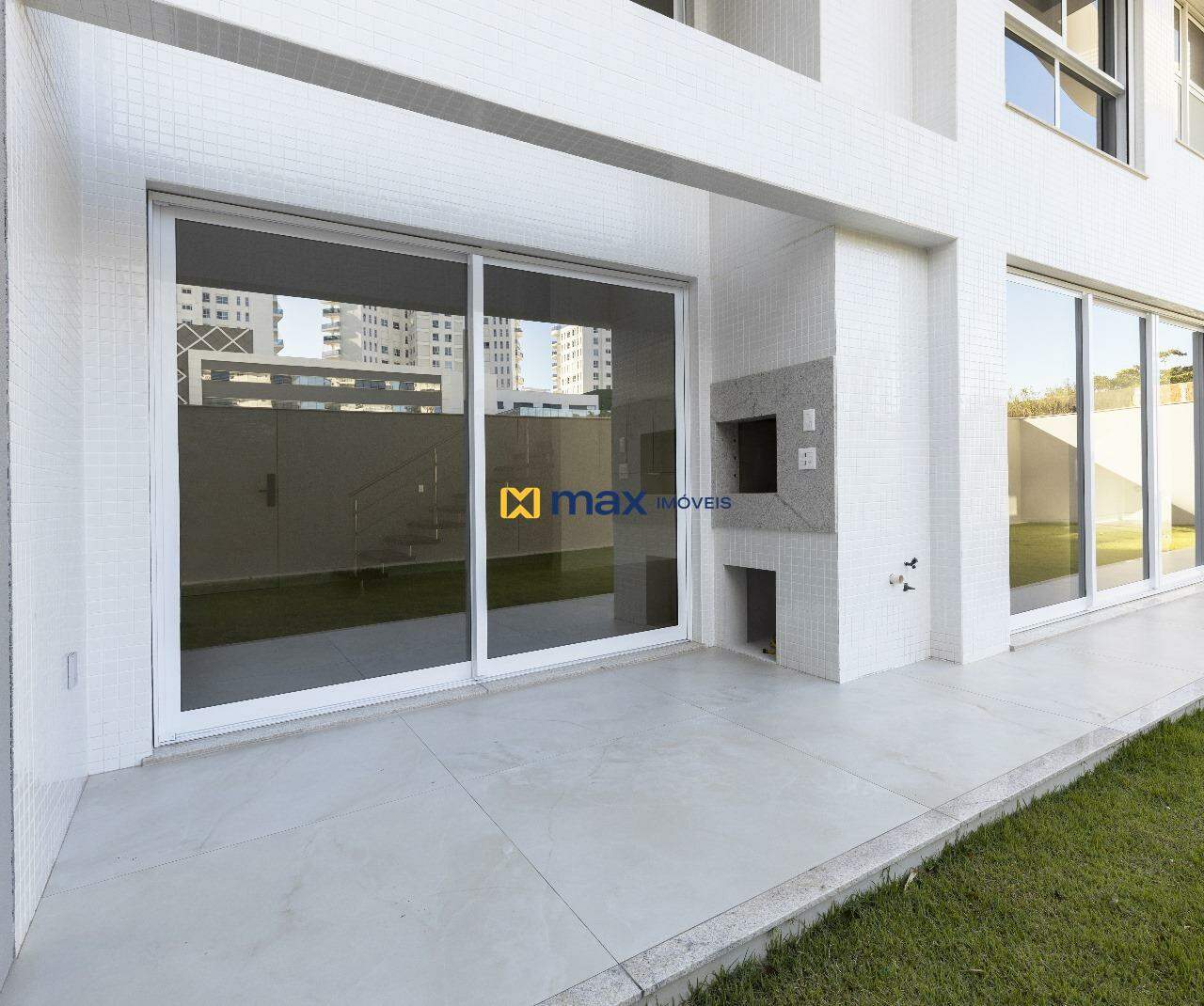 Apartamento à venda no Praia Brava: Área externa