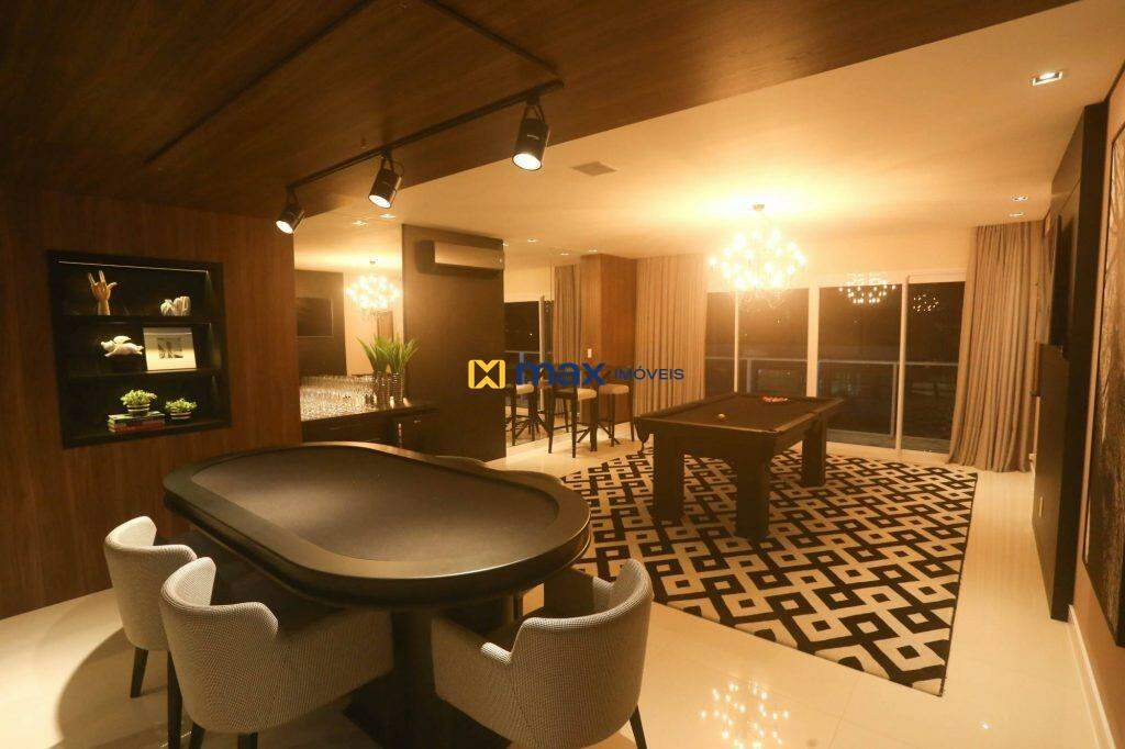 Apartamento à venda no Praia Brava: 