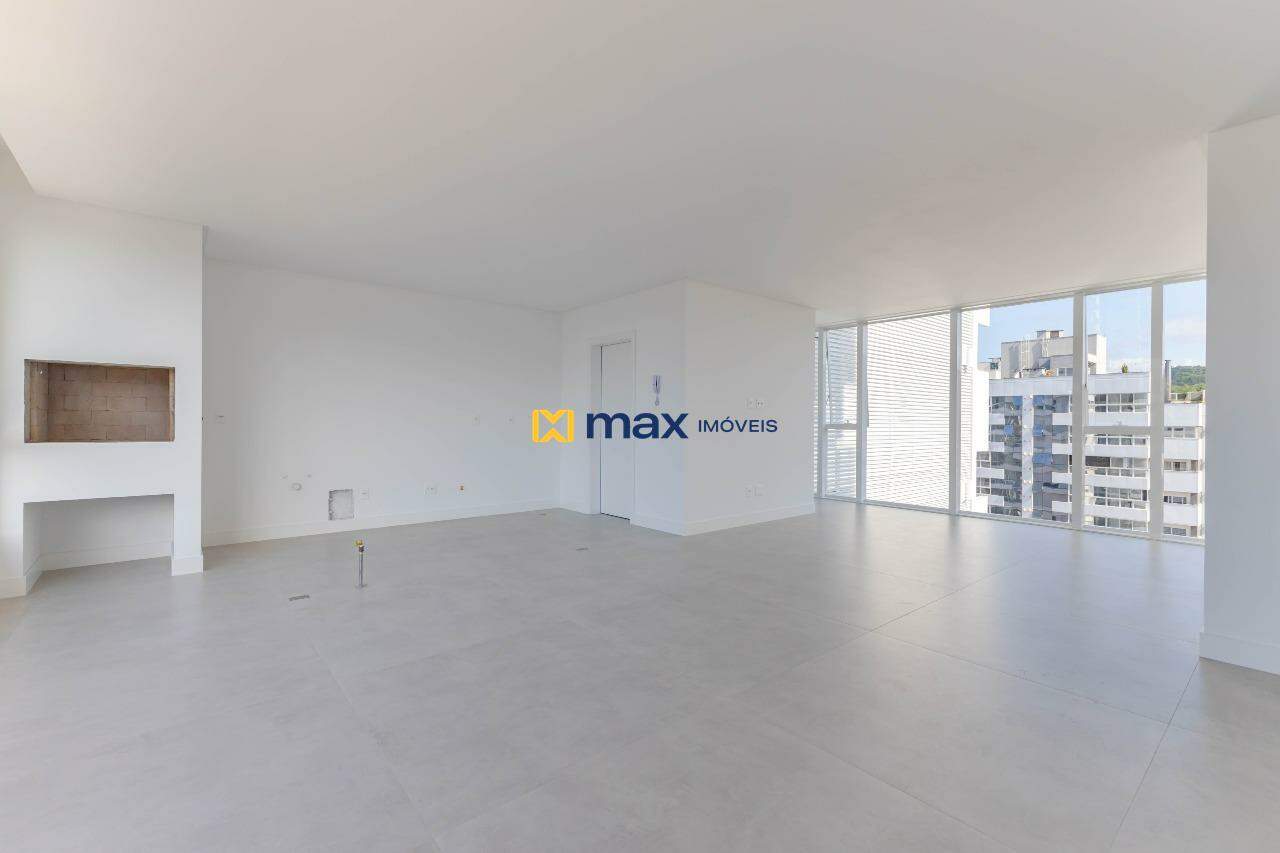 Apartamento à venda no Praia Brava: Living integrado