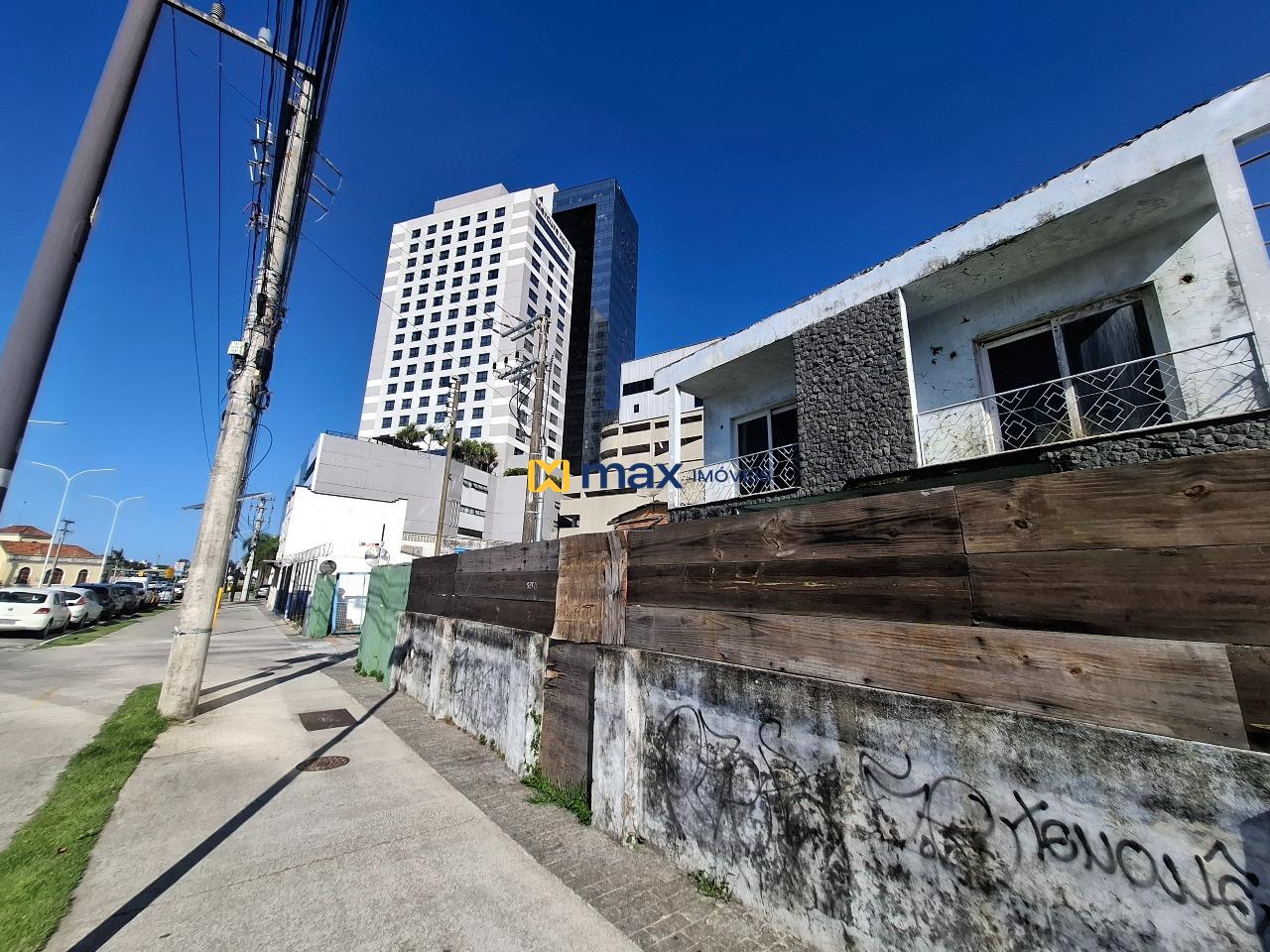 Casa Comercial à venda no Centro: Fachada