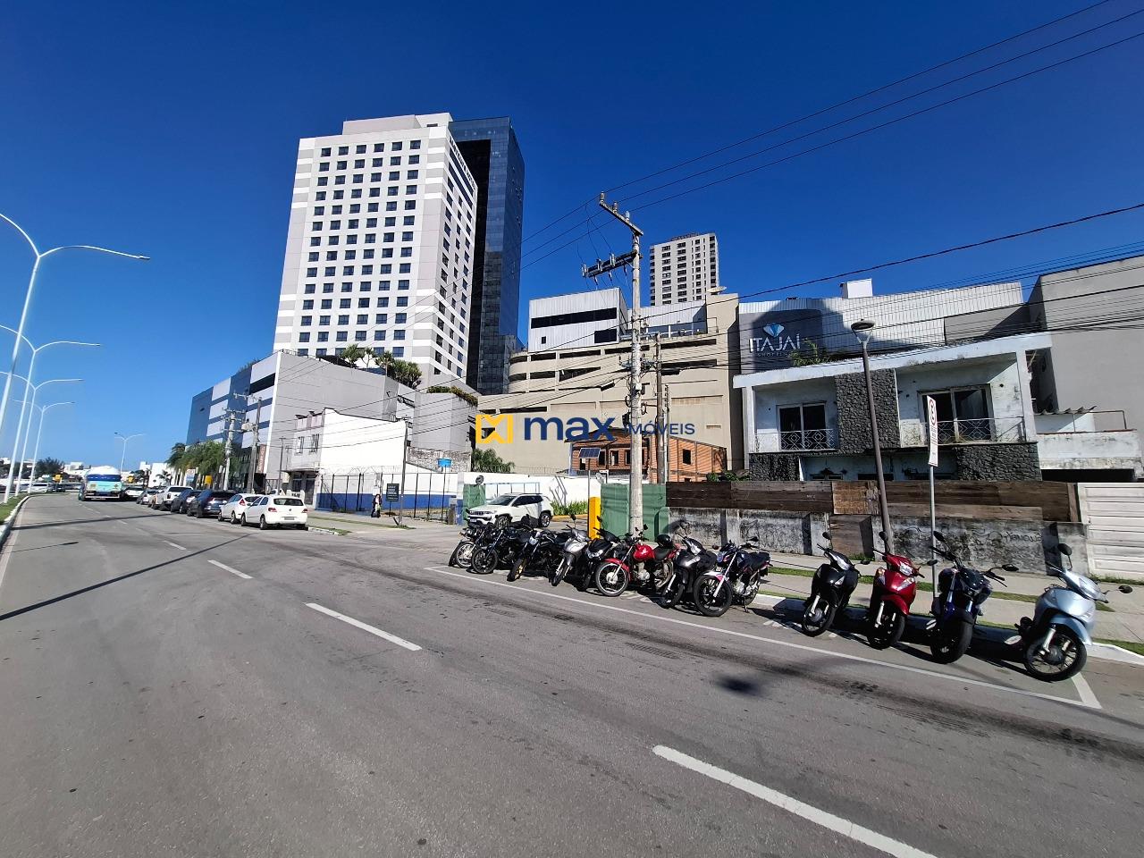Casa Comercial à venda no Centro: Fachada