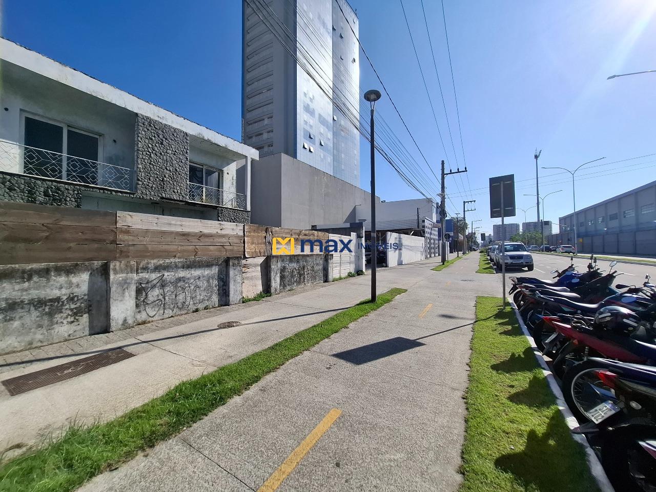Casa Comercial à venda no Centro: Fachada