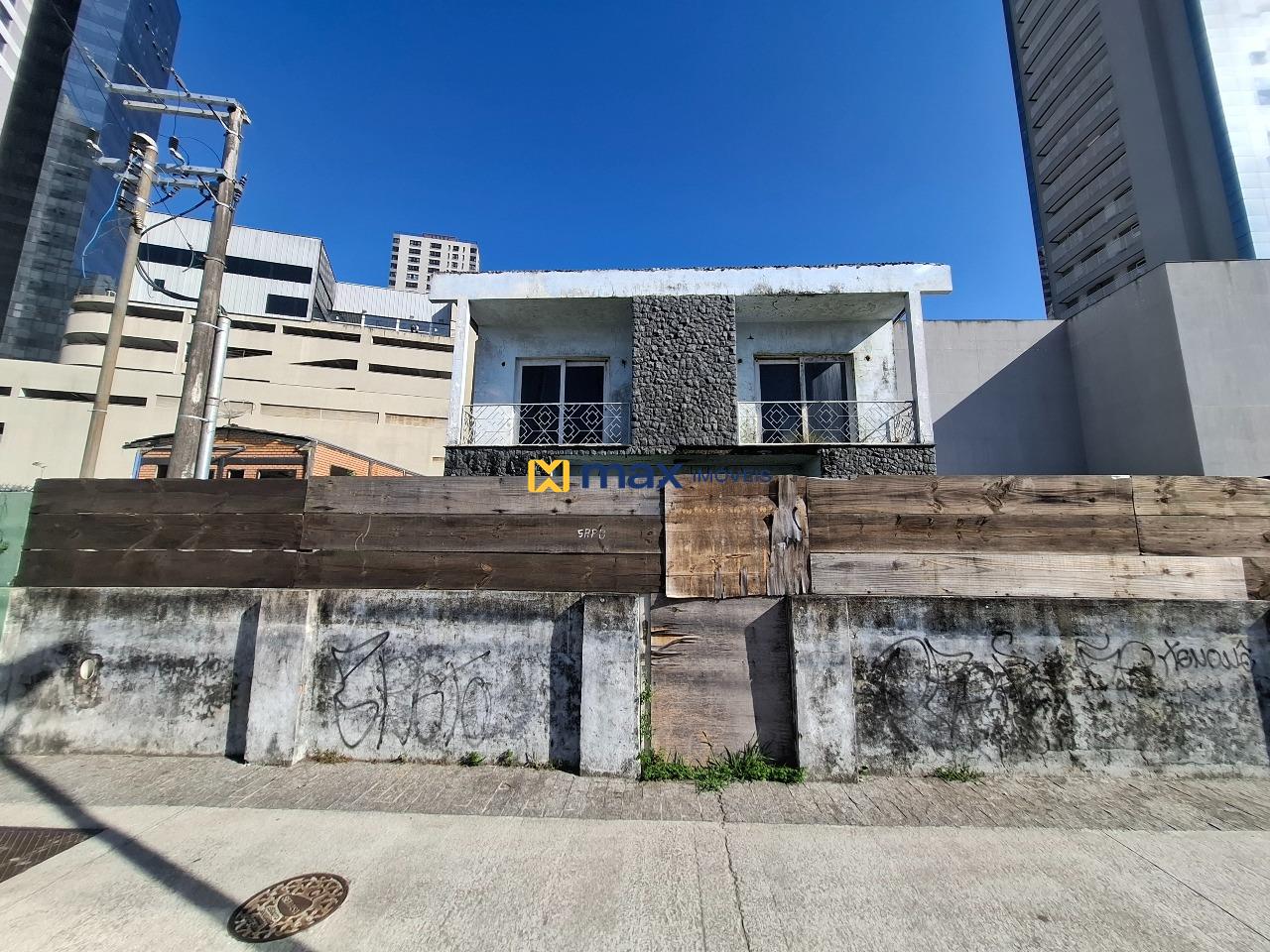 Casa Comercial à venda no Centro: Fachada