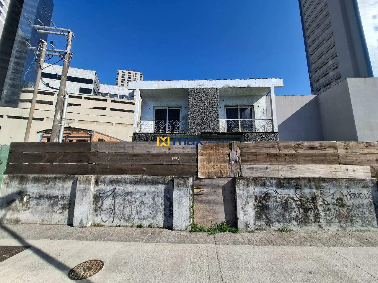 Casa Comercial à venda no Centro: Fachada