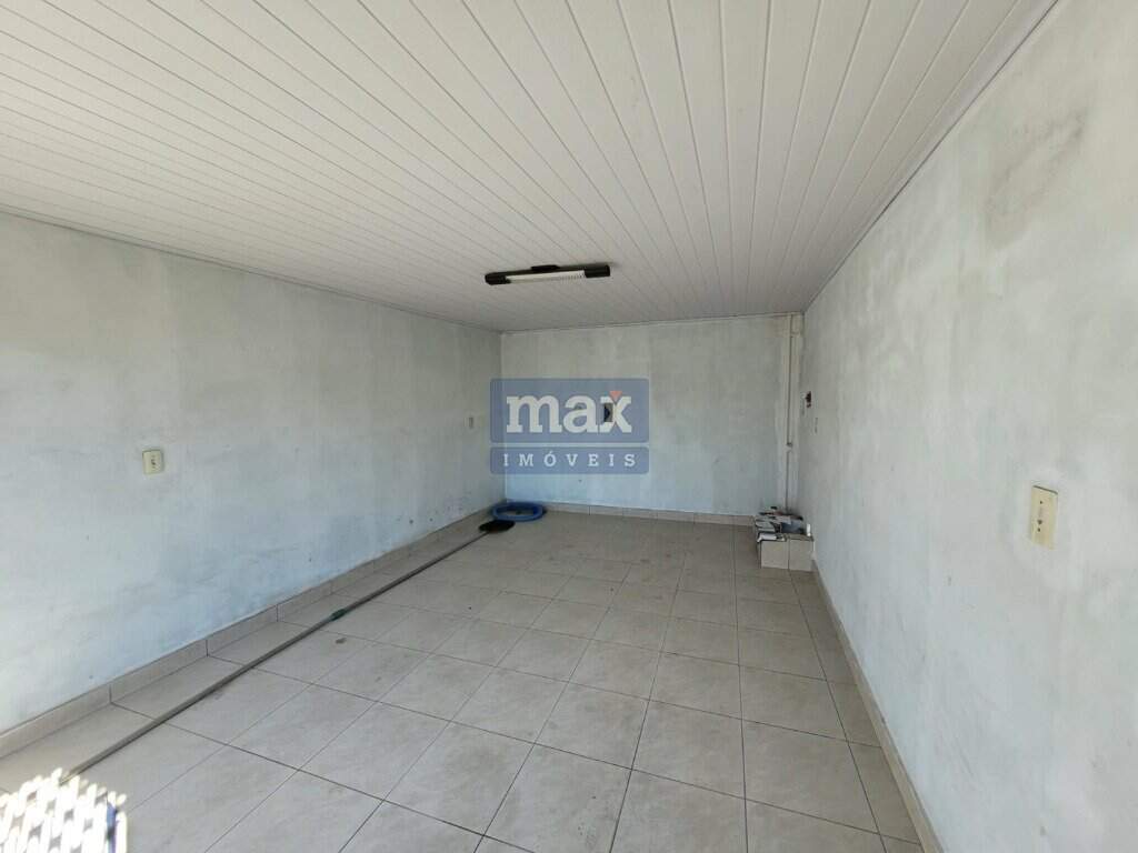 Casa à venda no São Vicente: Garagem 