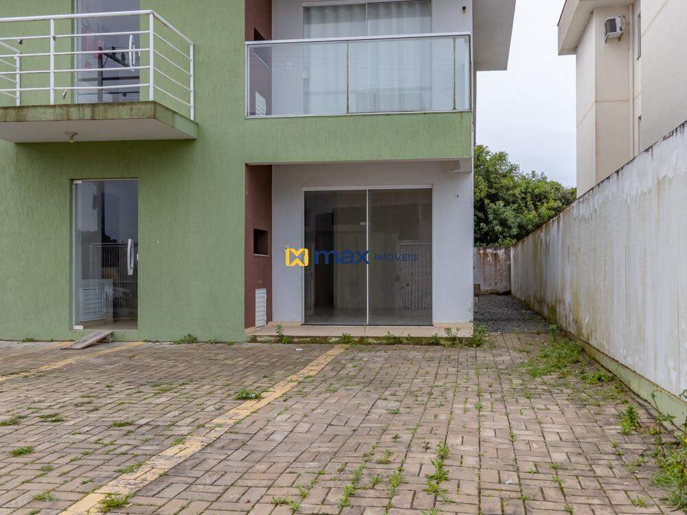 Apartamento à venda no Meia Praia: