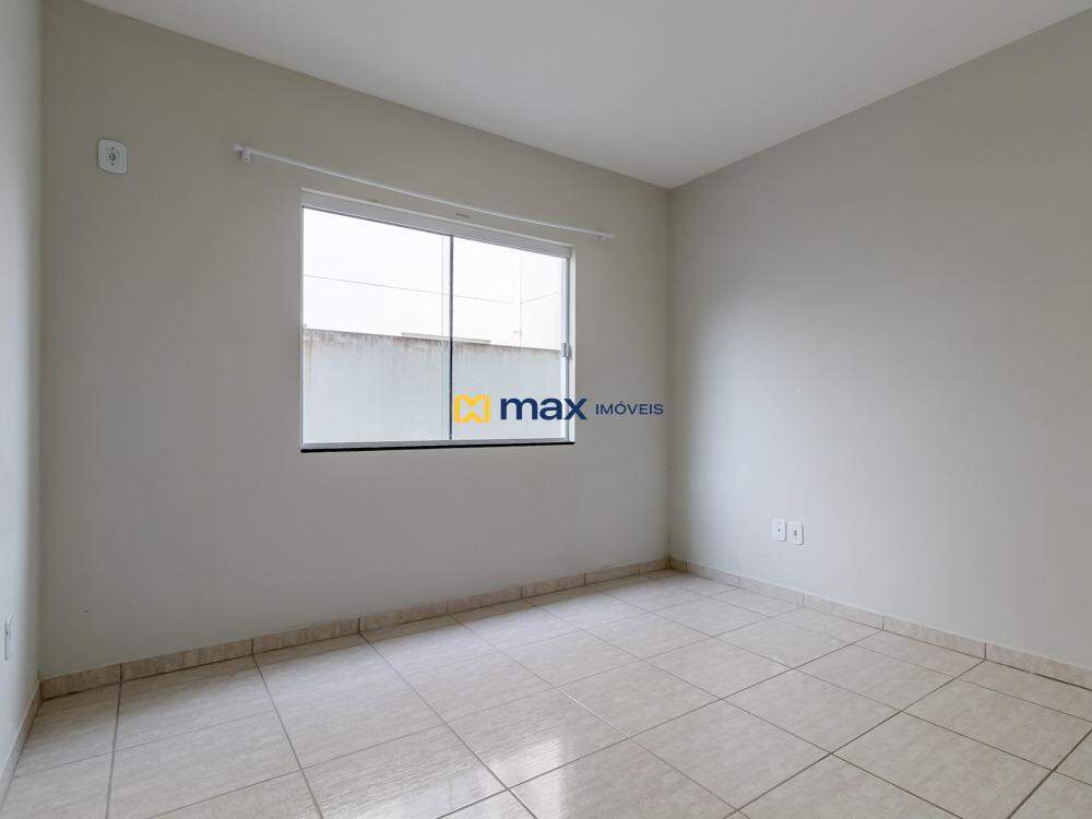 Apartamento à venda no Meia Praia: 