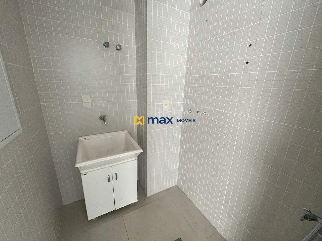 Apartamento para aluguel no Pioneiros: