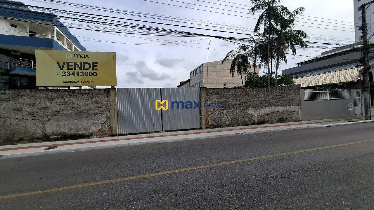 Terreno à venda no São João: Terreno