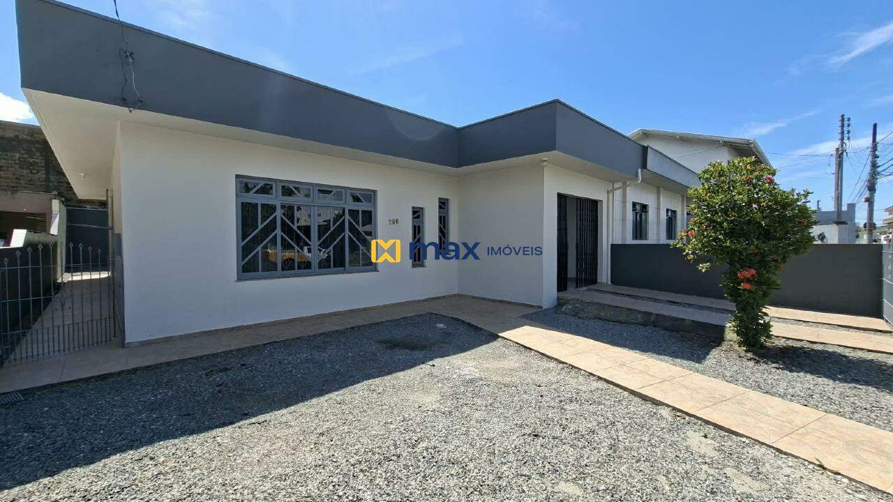 Casa para aluguel no São Vicente: Pátio