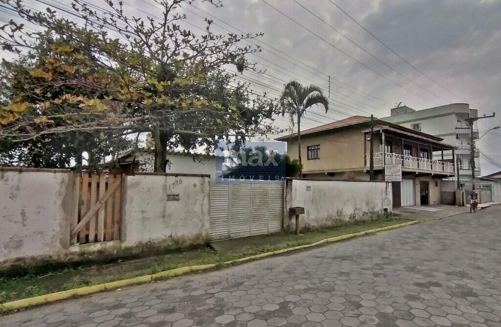 Terreno à venda no Centro: