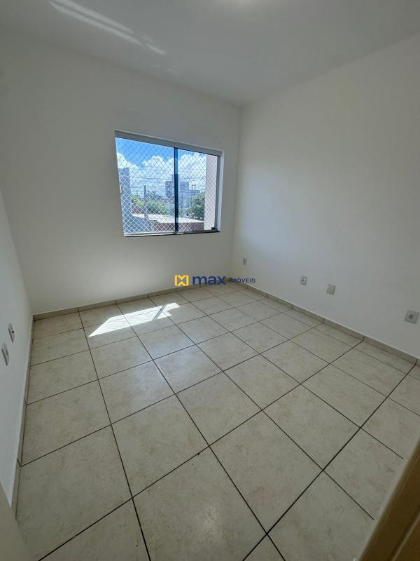 Casa à venda no Centro: 