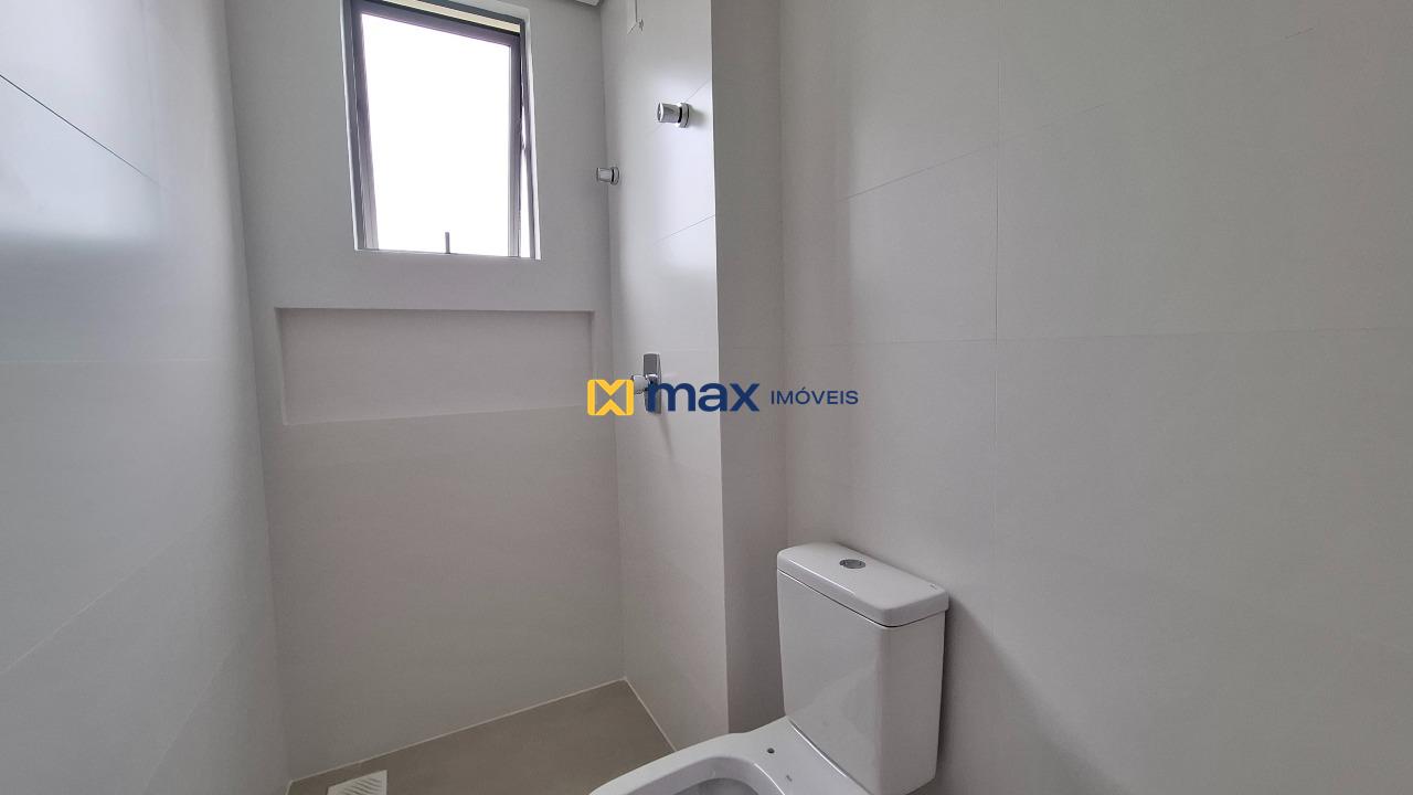 Apartamento à venda no Centro: Banheiro social