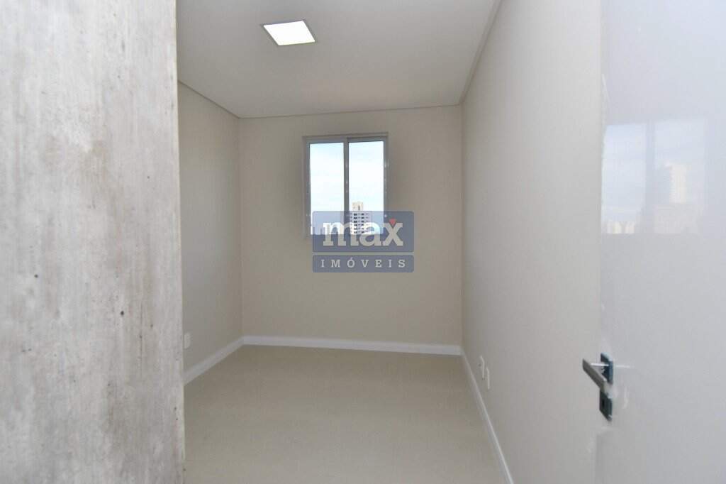 Apartamento à venda no Praia Brava: Dormitório 1