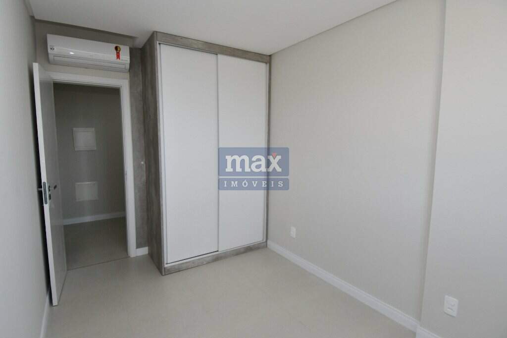 Apartamento à venda no Praia Brava: Dormitório 1