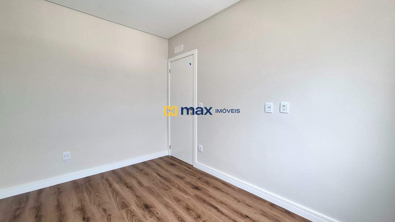 Apartamento à venda no Centro: Dormitório 