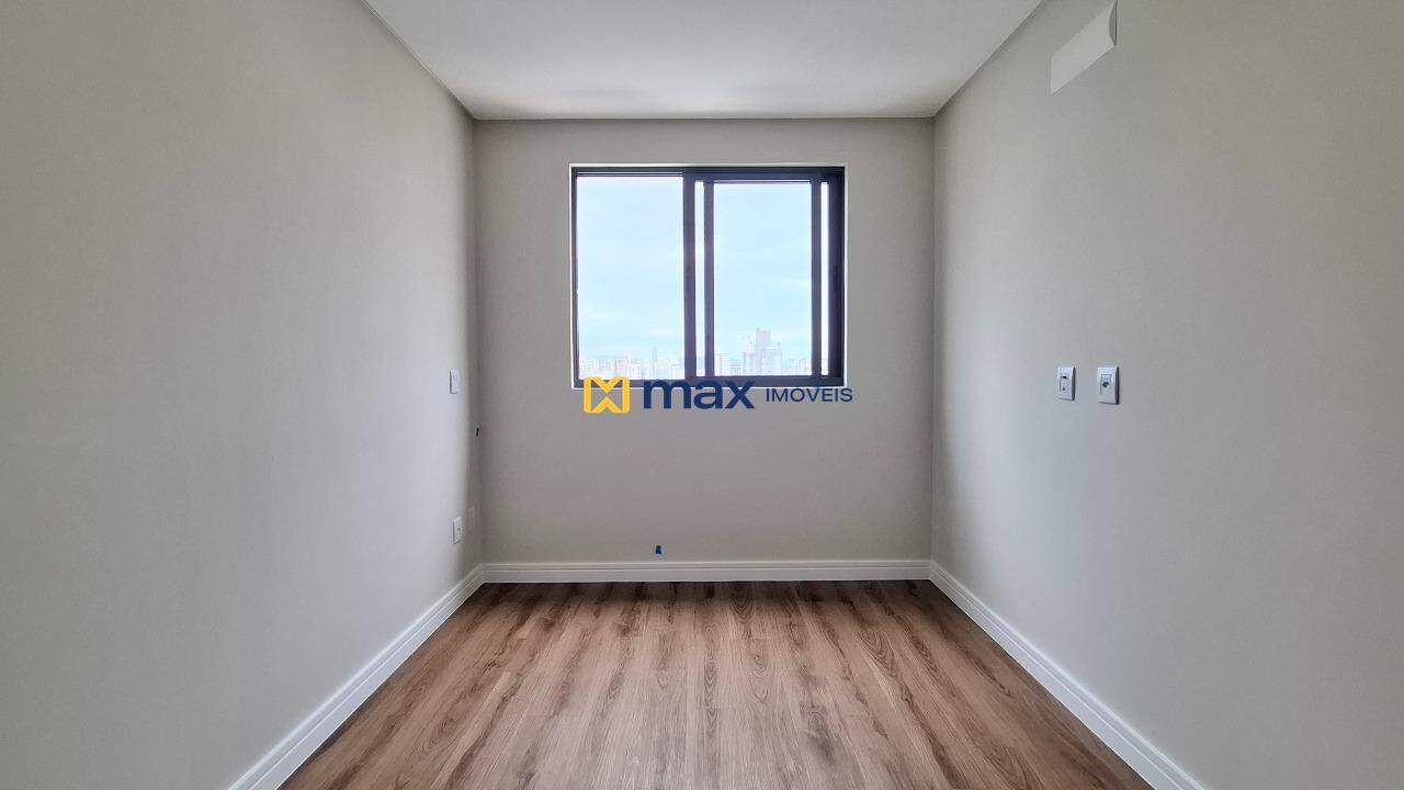 Apartamento à venda no Centro: Suíte