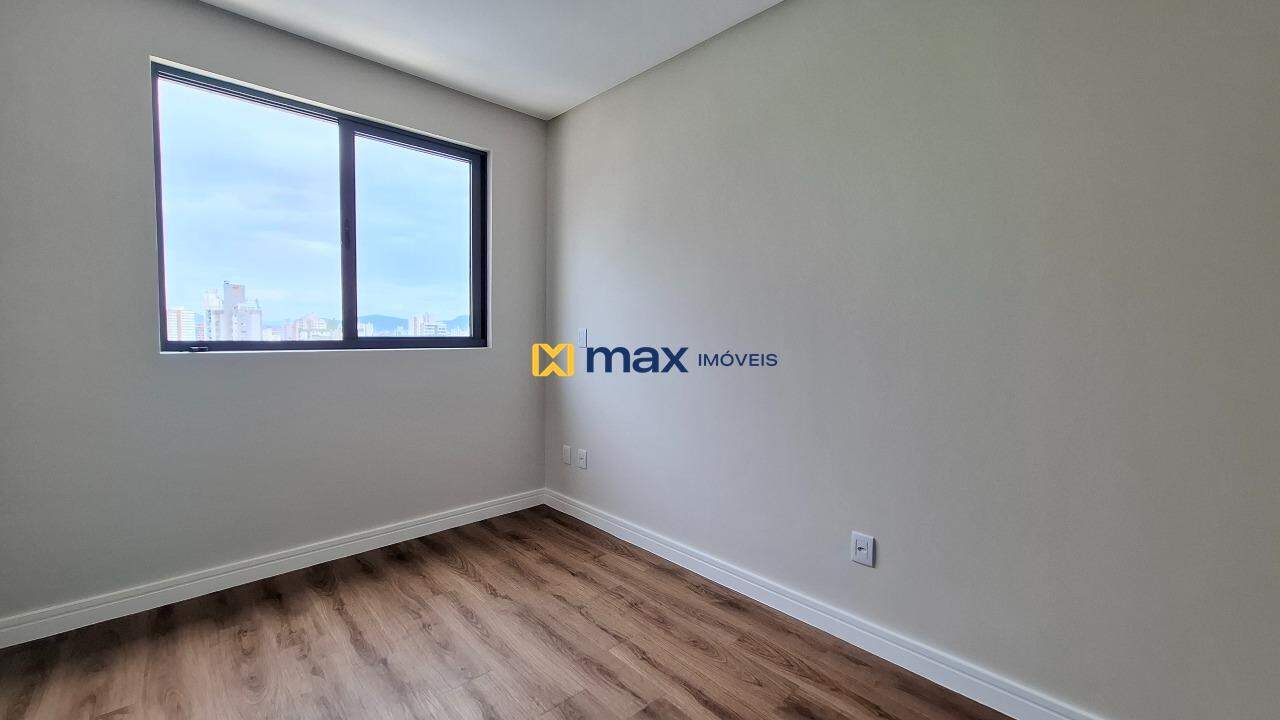Apartamento à venda no Centro: Dormitório 