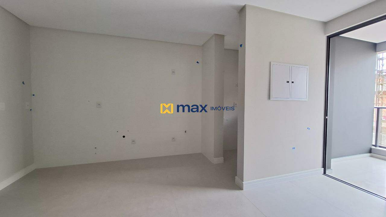 Apartamento à venda no Centro: Living integrado