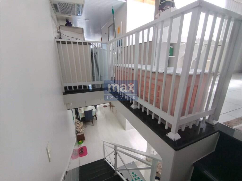 Casa à venda no Nações:
