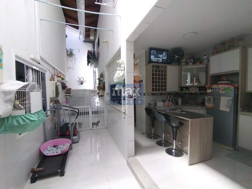 Casa à venda no Nações: